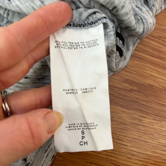 Wendy Bellissimo Heather Grey Ruched Racerback Maternity Tank size Small - Picture 8 of 9